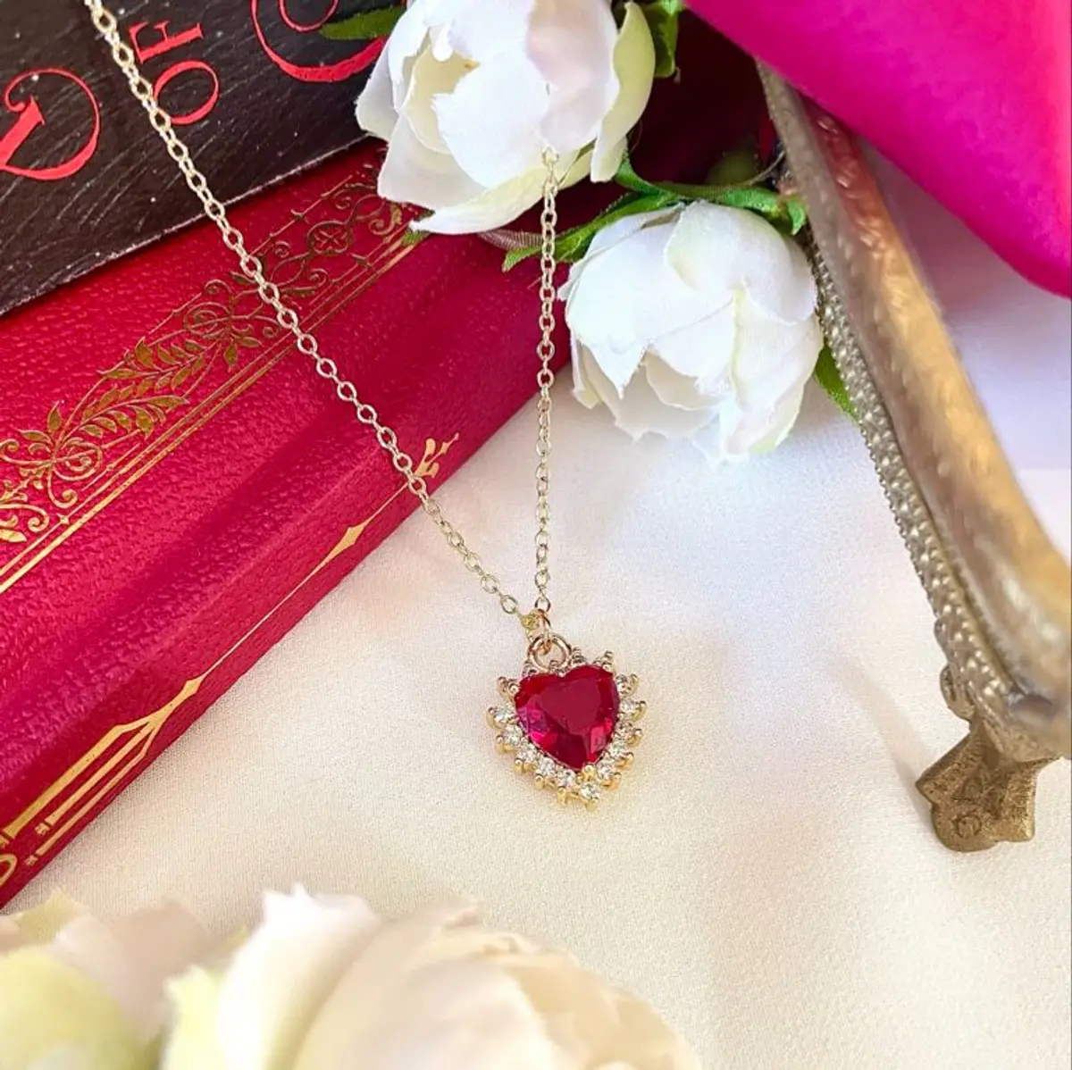 nina necklace