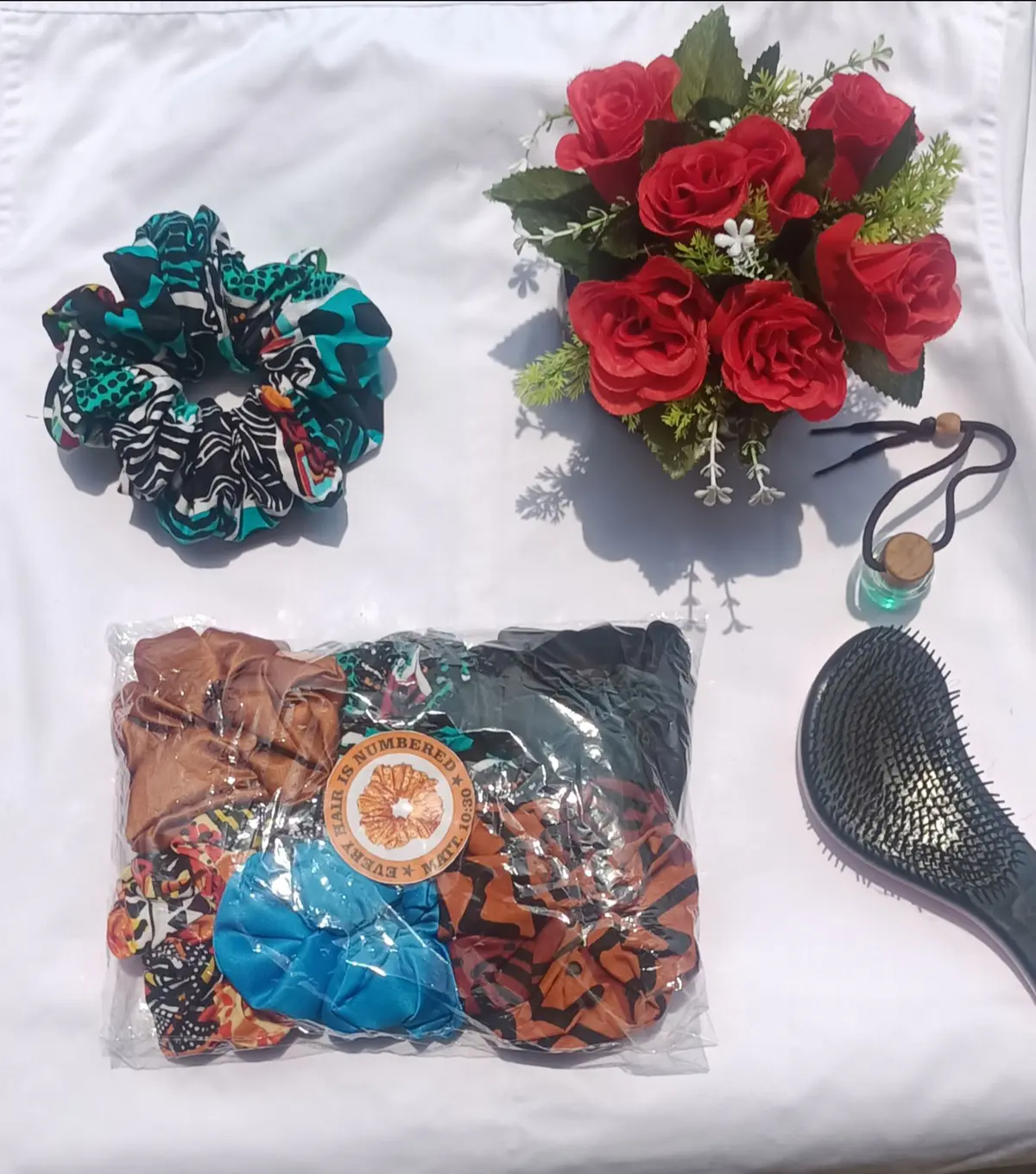 6 colorful scrunchies makes up a pack 