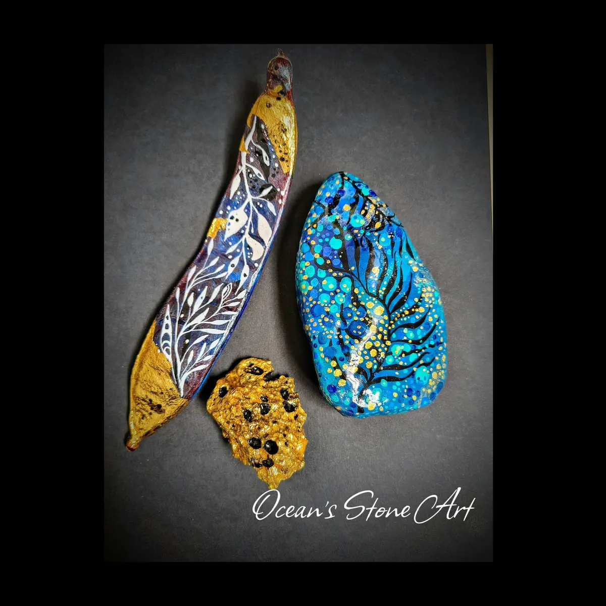 Artistic Set Stone + Flamboyant Pod 