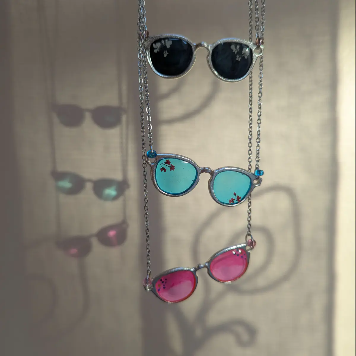Sunglasses necklaces 