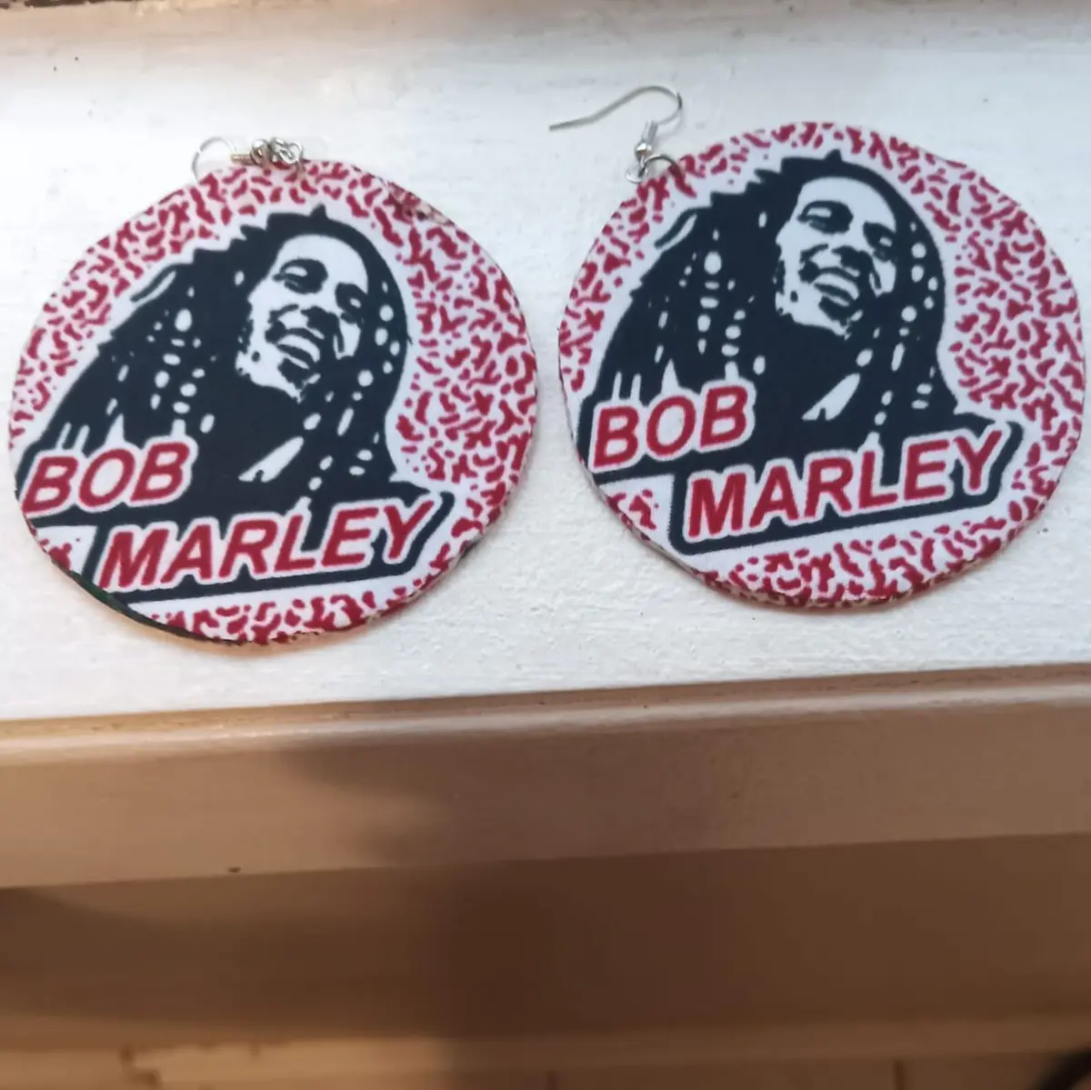 Recycled aluminium hoop earrings, handmade African Jewelry, with Bob Marley picture, 7cm length and 7cm width, For women, all event, lightweight