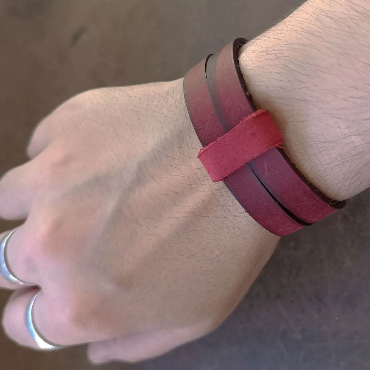 Unisex Red Choker Collar Style Leather Cuff
