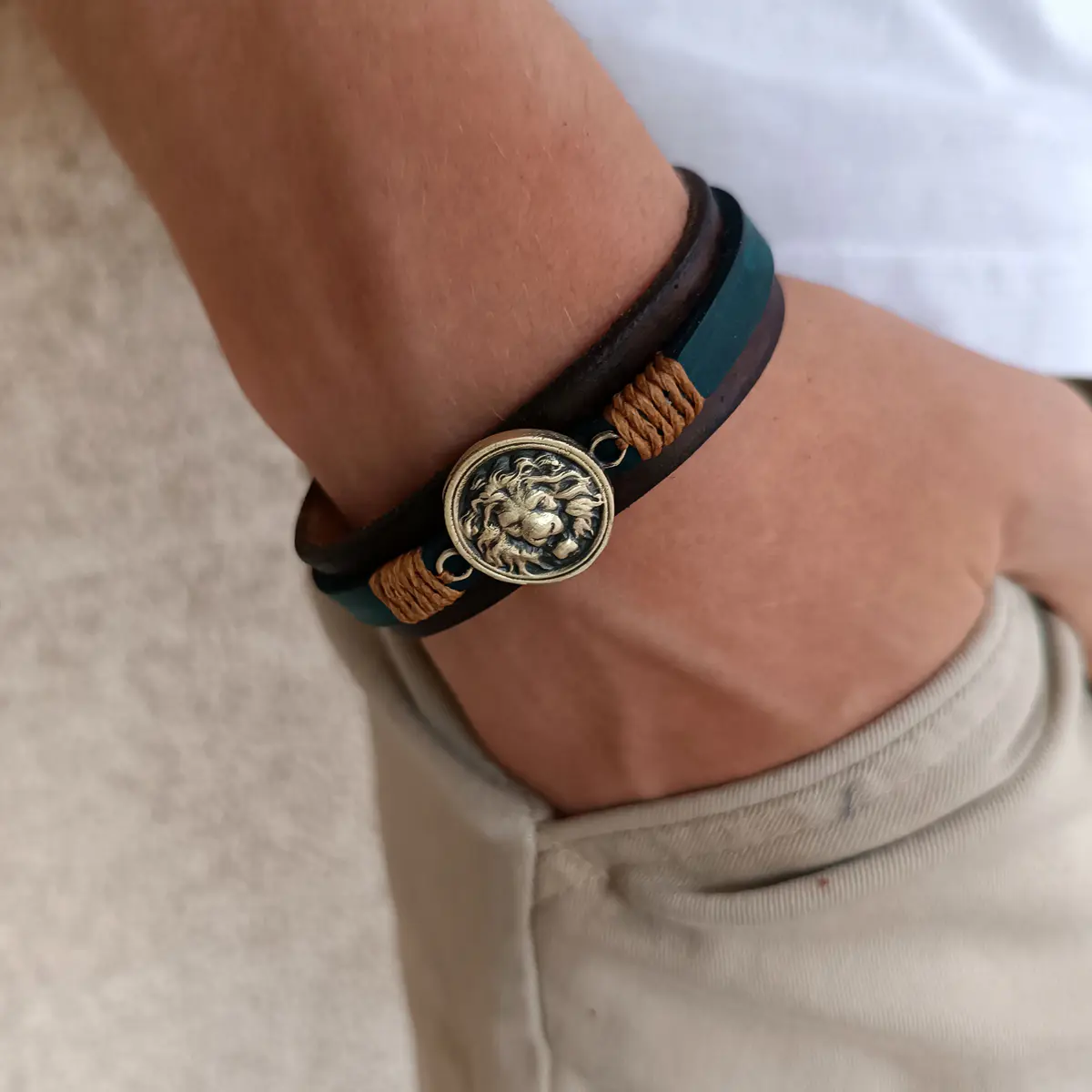 Unisex Heracles Lion Leather Bracelet