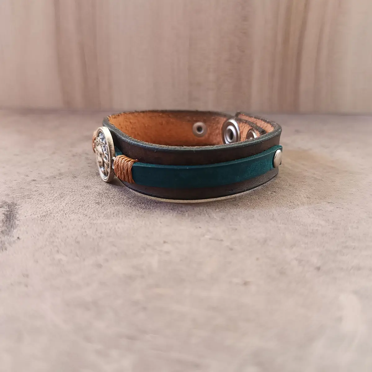 Unisex Heracles Lion Leather Bracelet