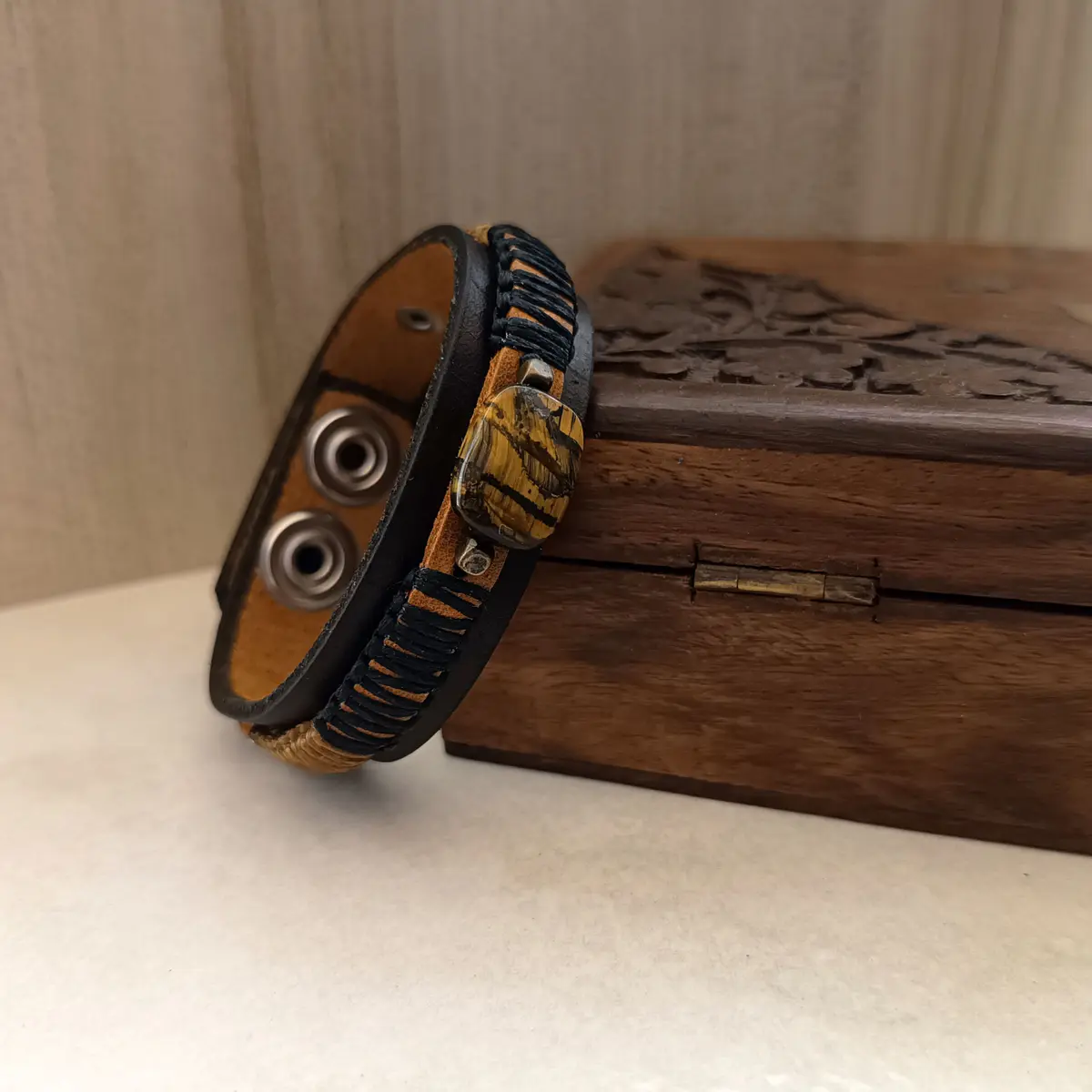 Tiger's Eye Macrame Leather Bracelet