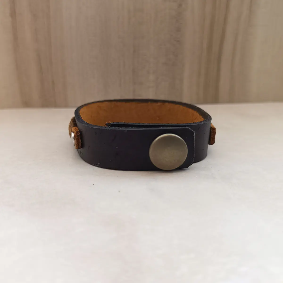 Tiger's Eye Macrame Leather Bracelet Back View