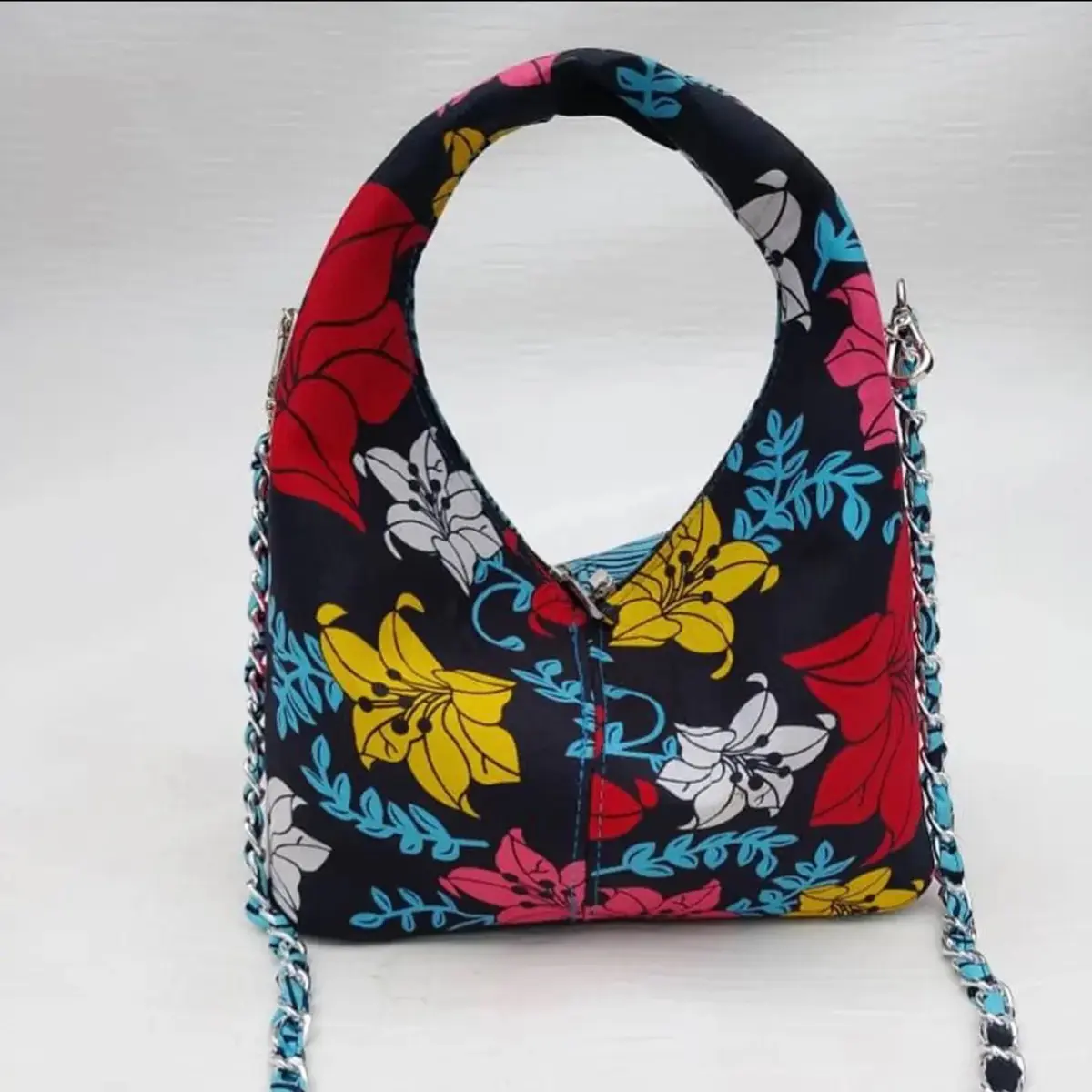 Floral design handbag