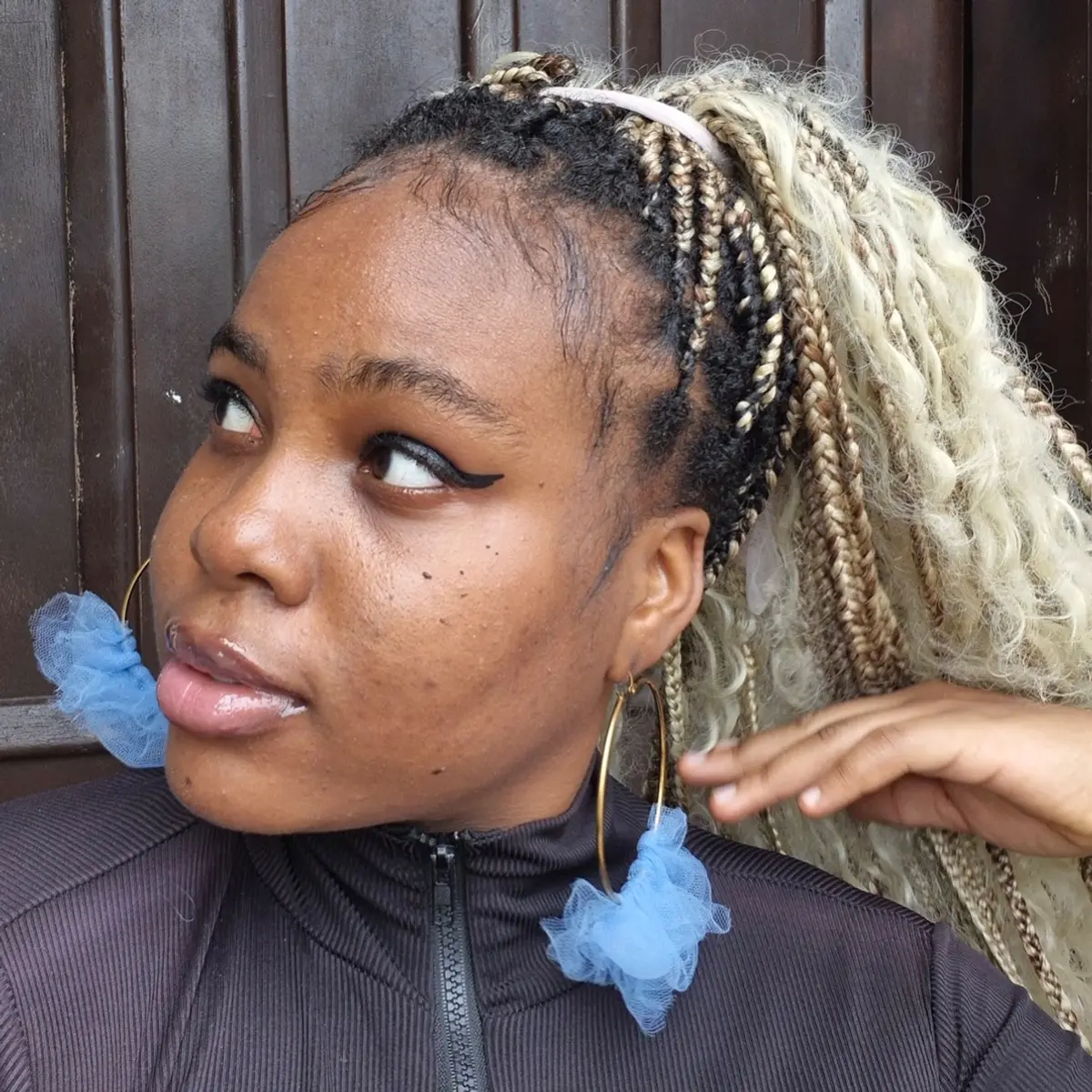 Handmade blue vae earrings 