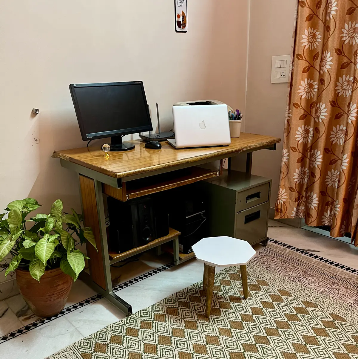 Buy premium handmade cotton rugs from India. Ethically crafted, stylish & perfect for living room and bedroom décor.